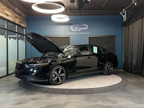 Used 2023 Honda Accord Sport image 25