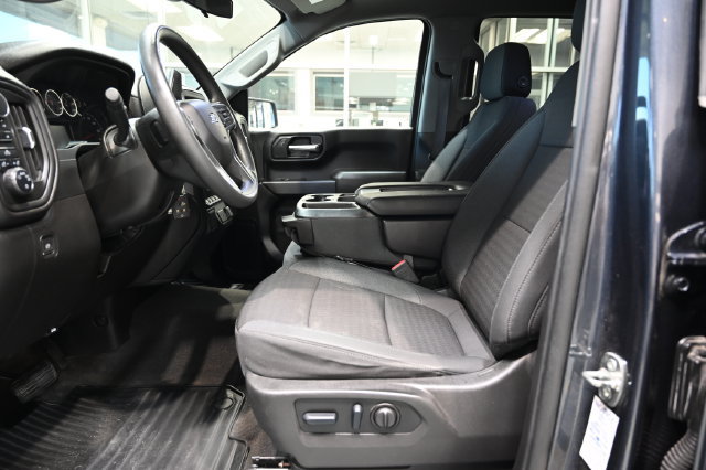 Used 2022 Chevrolet Silverado 1500 Custom Trail Boss w/ Safety Confidence Package AWD/4WD image 10