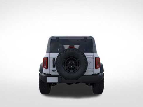 New 2026 Ford Bronco Outer Banks w/ Sasquatch Package AWD/4WD image 6