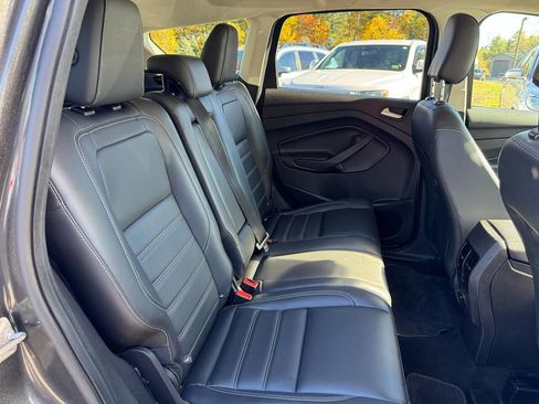 Used 2019 Ford Escape SEL image 24