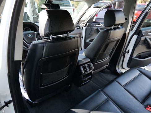 Used 2017 BMW X3 xDrive28i w/ Premium Package image 47