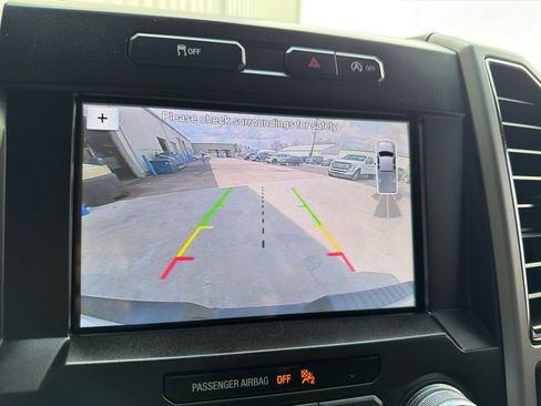 Used 2018 Ford F150 Lariat w/ Equipment Group 502A Luxury image 18