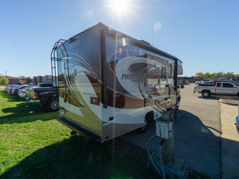 Used 2017 Mercedes-Benz Sprinter 3500 image 3