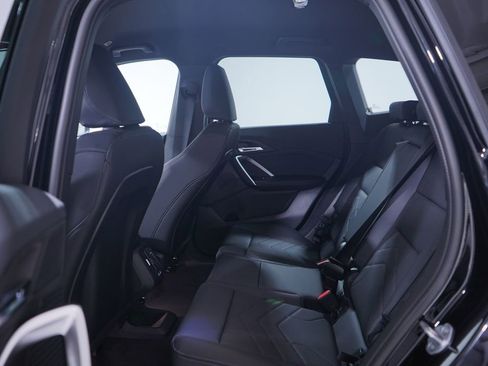 Used 2025 BMW X1 xDrive28i image 9