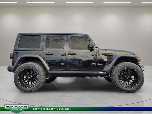 Used 2022 Jeep Wrangler Unlimited Rubicon w/ Trailer Tow Package AWD/4WD image 2