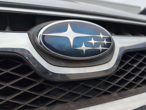 Used 2014 Subaru Crosstrek 2.0i Limited w/ Popular Package #2 image 11