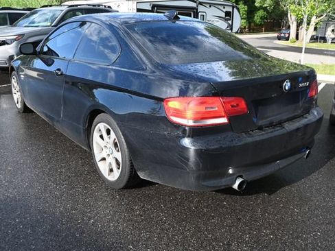 Used 2010 BMW 335i xDrive Coupe AWD/4WD image 4