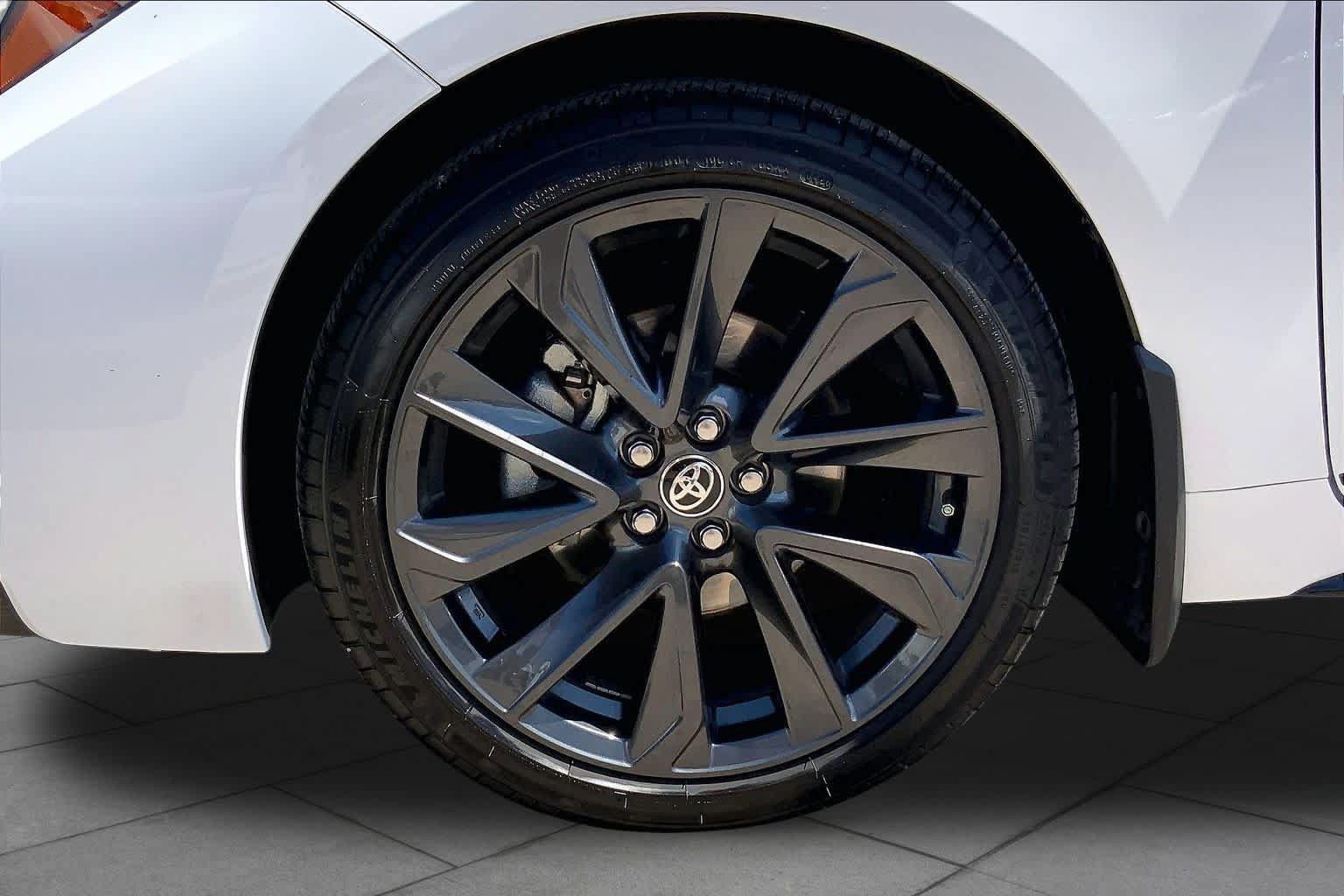 Used 2026 Toyota Corolla SE FWD image 11