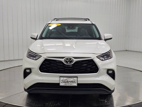 Used 2021 Toyota Highlander XLE image 8