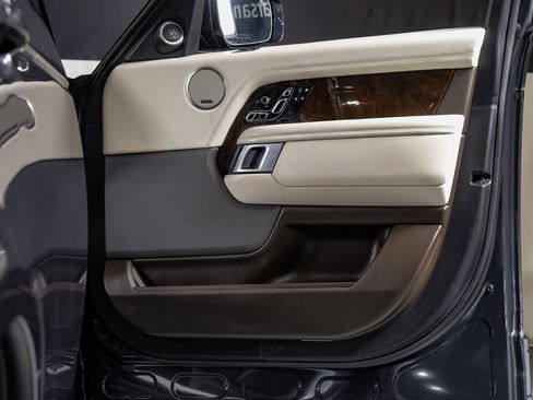 Used 2021 Land Rover Range Rover P525 Westminster Edition image 34