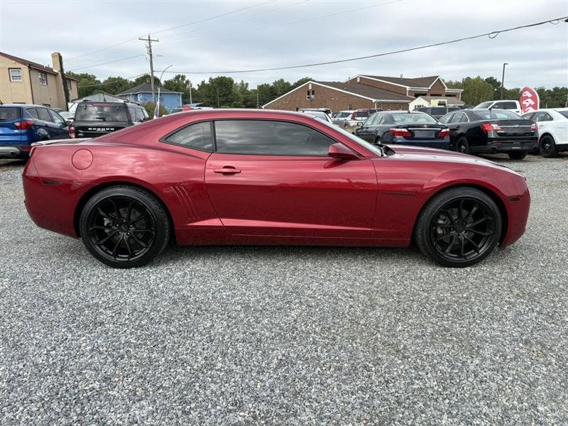 Used 2013 Chevrolet Camaro LT w/ RS Package RWD image 5