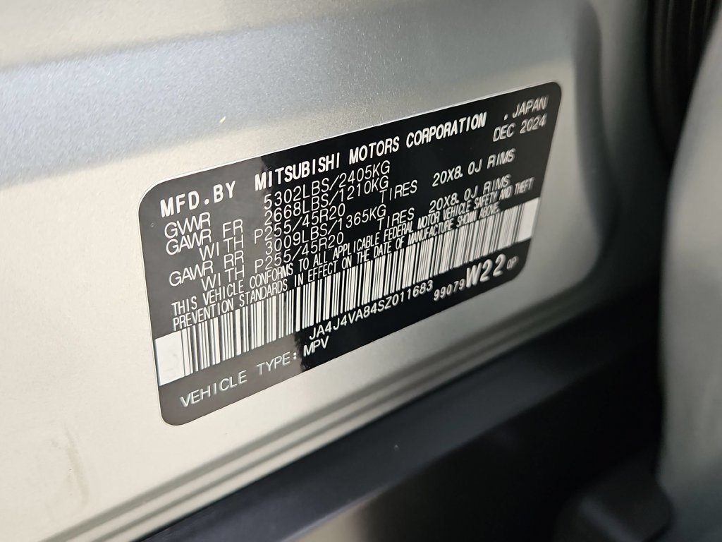 Used 2025 Mitsubishi Outlander SE AWD/4WD image 37
