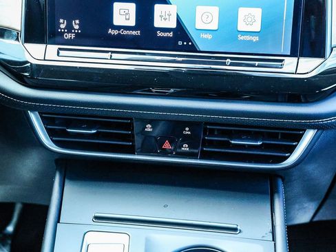 New 2026 Volkswagen Atlas SE image 23