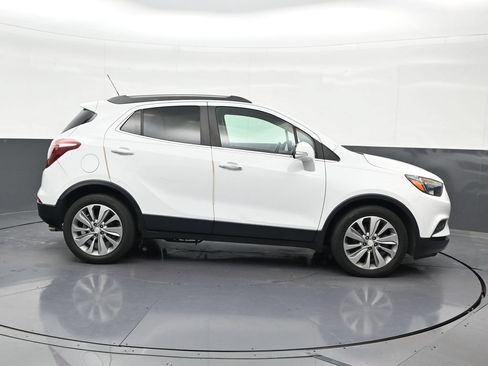 Used 2019 Buick Encore Preferred FWD image 7