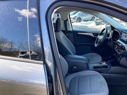 Used 2022 Ford Escape SE image 10