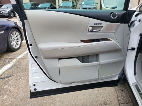 Used 2011 Lexus RX 350 RX 350 Sport Utility 4D w/ Premium Pkg image 12