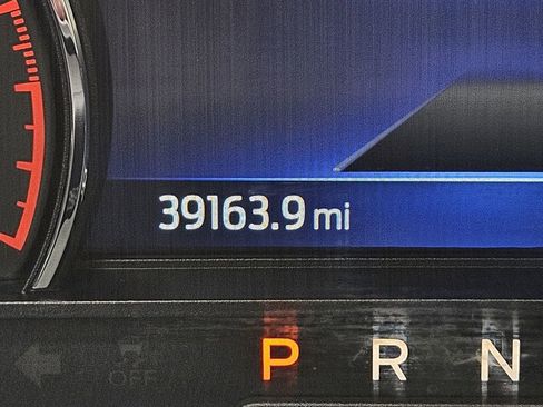 Used 2022 Ford Explorer XLT w/ Equipment Group 202A image 32