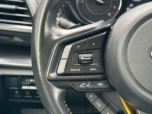 Used 2021 Subaru Crosstrek 2.5i Sport w/ Moonroof Package image 21