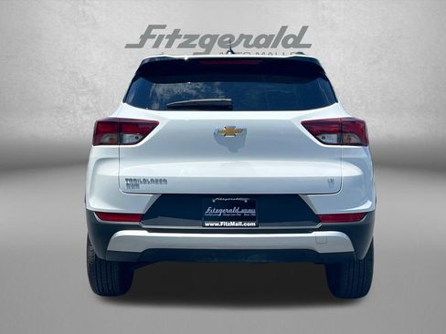 Used 2025 Chevrolet TrailBlazer LT AWD/4WD image 7