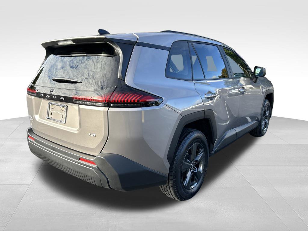 Certified 2026 Toyota RAV4 LE AWD/4WD image 5