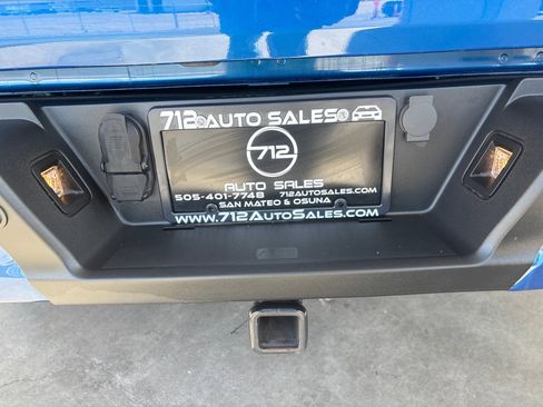 Used 2023 Ford F150 Lariat AWD/4WD image 29