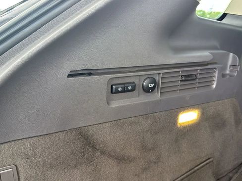 Used 2017 Lincoln MKX Select w/ Select Plus Package image 15