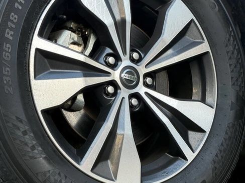 Used 2022 Nissan Murano SV image 20