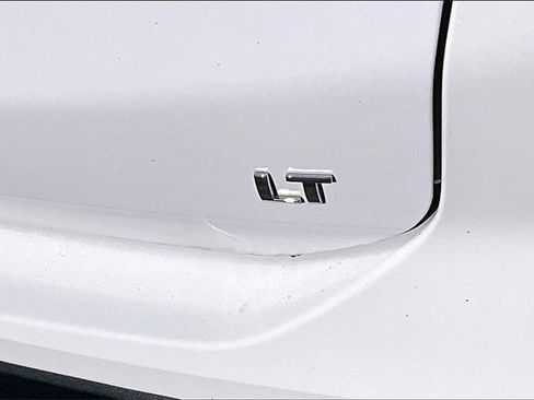 Used 2024 Chevrolet Equinox LT w/ LPO, Floor Liner Package image 24