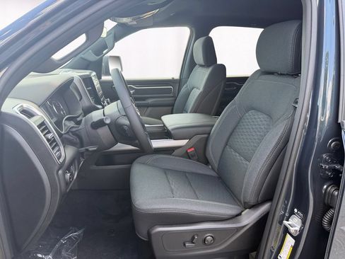 New 2026 RAM 1500 Big Horn AWD/4WD image 9