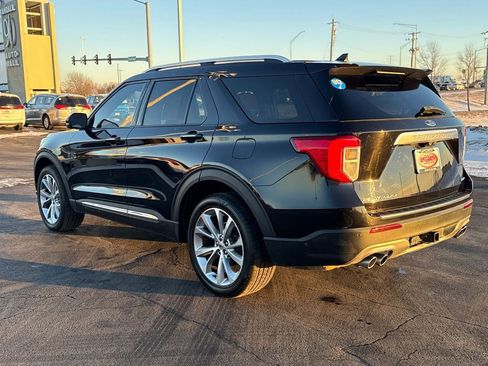 Used 2021 Ford Explorer Platinum w/ Equipment Group 601A image 9