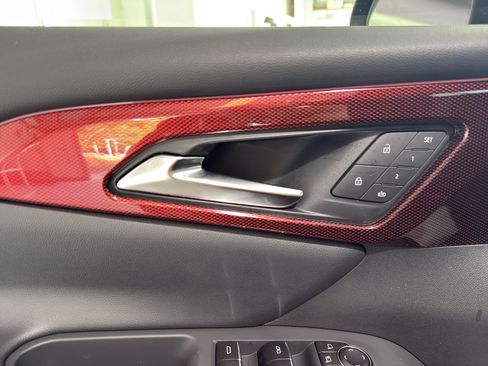 New 2026 Chevrolet Traverse RS w/ LPO, Floor Liner Package image 27