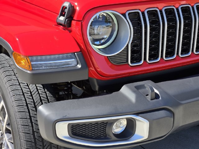 Used 2026 Jeep Wrangler Unlimited Sahara AWD/4WD image 9
