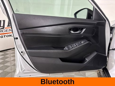 Used 2023 Honda Accord Sport image 9