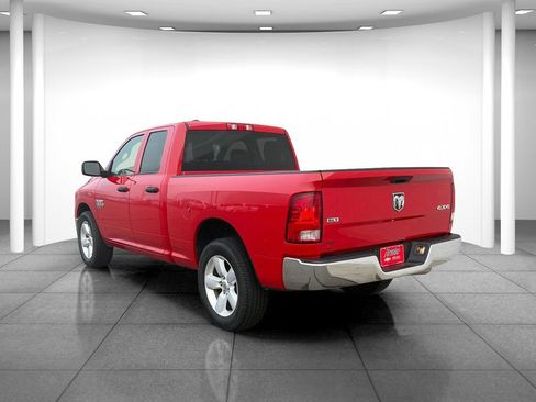 Used 2024 RAM 1500 Classic SLT image 5