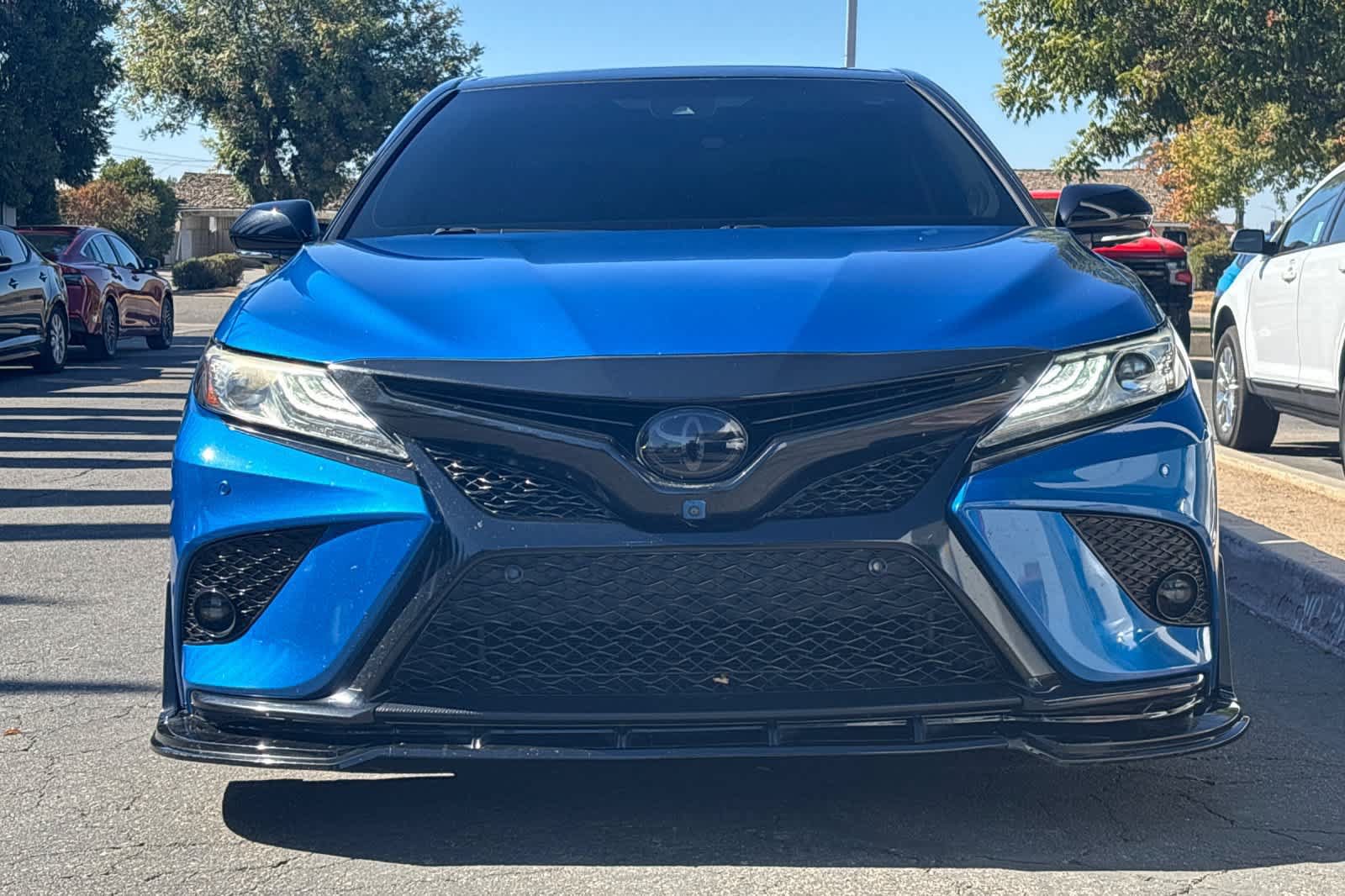 Used 2019 Toyota Camry XSE FWD image 11
