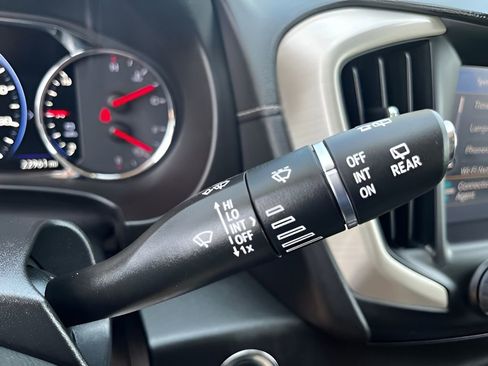 Used 2023 GMC Terrain Denali image 20