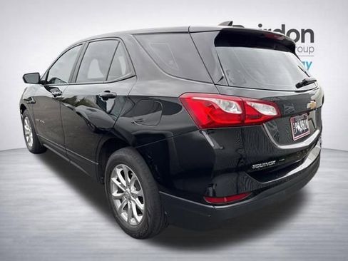 Used 2020 Chevrolet Equinox LS FWD image 12