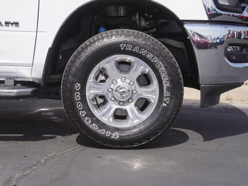 Used 2025 RAM 2500 Big Horn AWD/4WD image 4