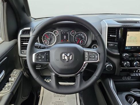 New 2026 RAM 1500 4x4 Crew Cab image 10