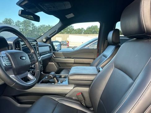 Used 2025 Ford F150 XLT w/ Equipment Group 303A High AWD/4WD image 15