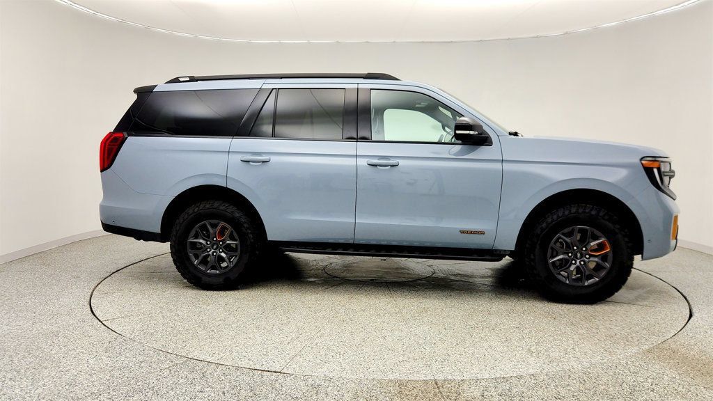Used 2025 Ford Expedition Tremor AWD/4WD image 4