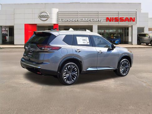 New 2026 Nissan Rogue Platinum w/ Platinum Premium Package AWD/4WD image 3