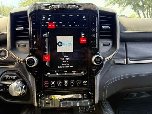 Used 2021 RAM 1500 Limited AWD/4WD image 12