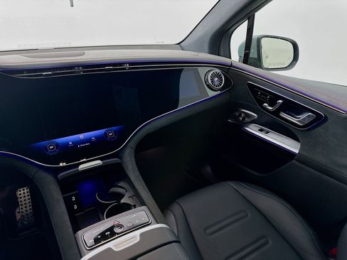 Certified 2024 Mercedes-Benz EQE AMG 4MATIC SUV image 26