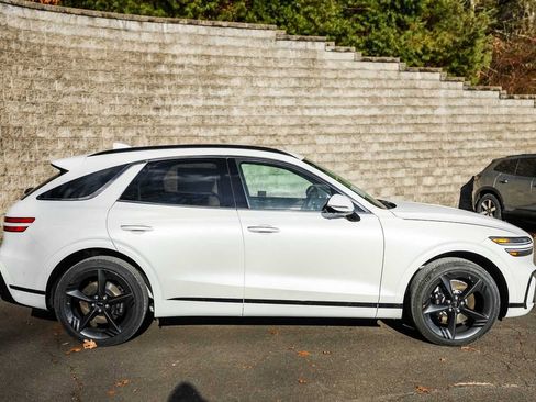 New 2026 Genesis GV70 3.5T Sport Prestige image 3
