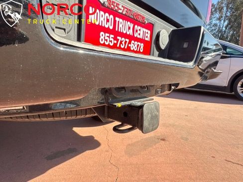 Used 2018 Chevrolet Silverado 1500 Custom image 8