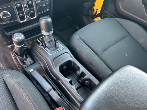 Used 2019 Jeep Wrangler Unlimited Sport S AWD/4WD image 26