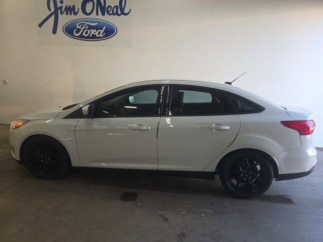 Used 2016 Ford Focus SE w/ Equipment Group 201A FWD image 25
