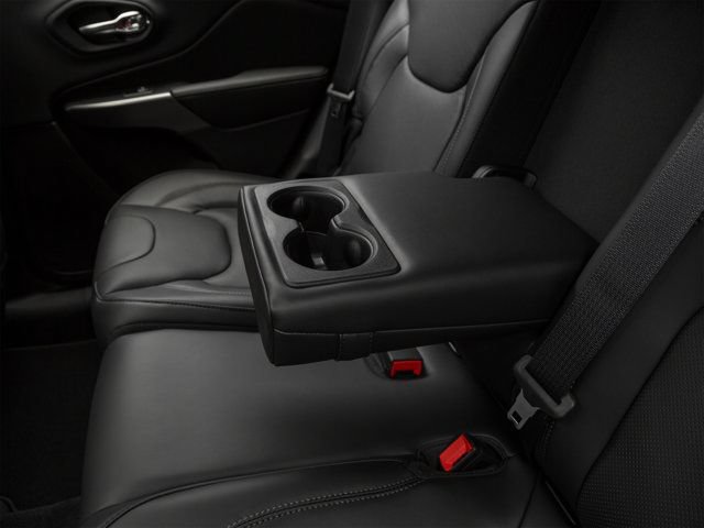 Used 2019 Jeep Cherokee Latitude Plus FWD image 52