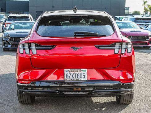 Used 2021 Ford Mustang Mach-E Premium image 8